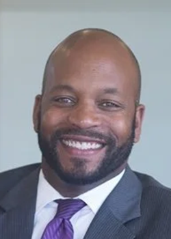 Headshot of Omar Passons